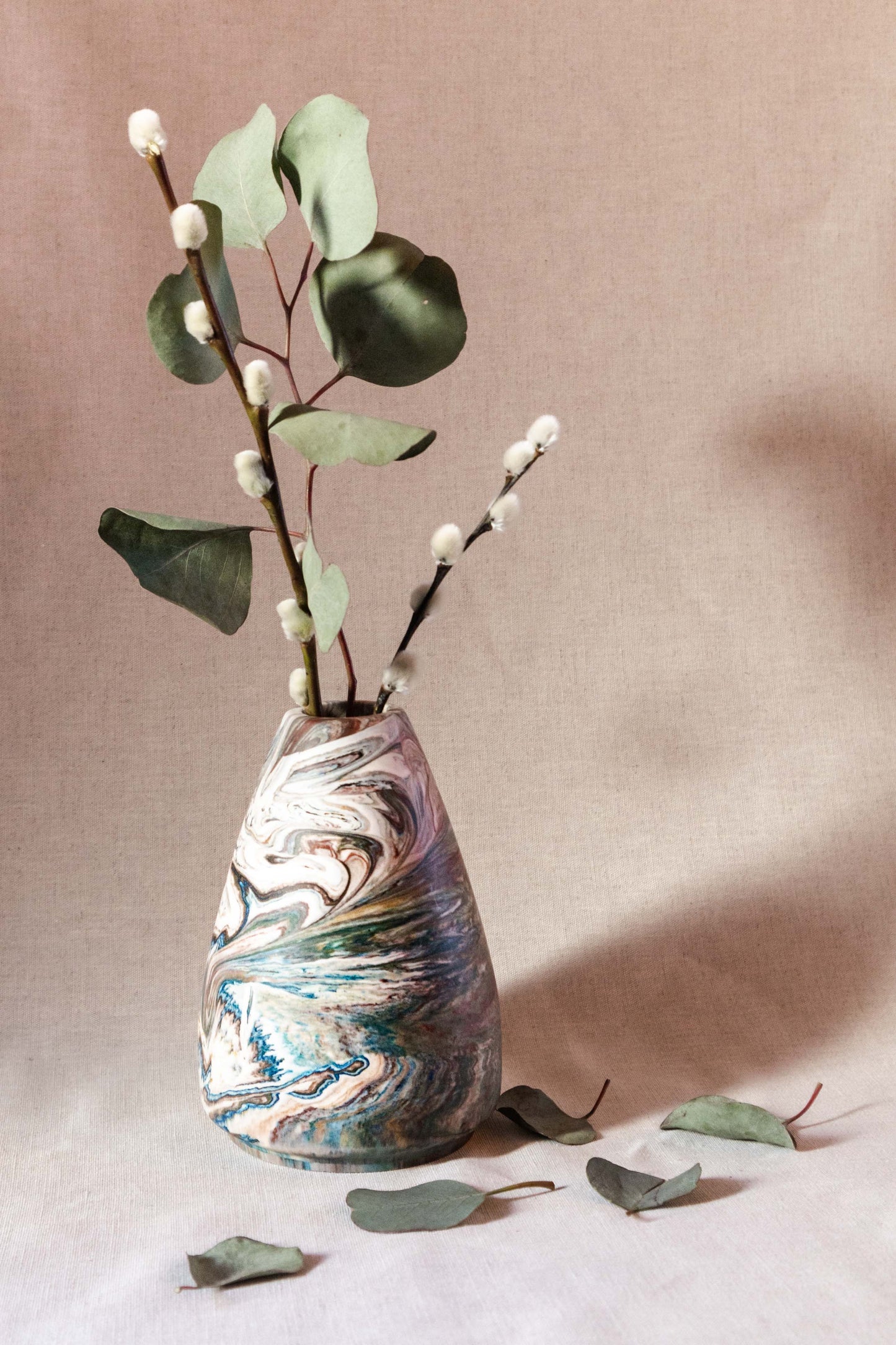 Marbled Jesmonite Flower Vase