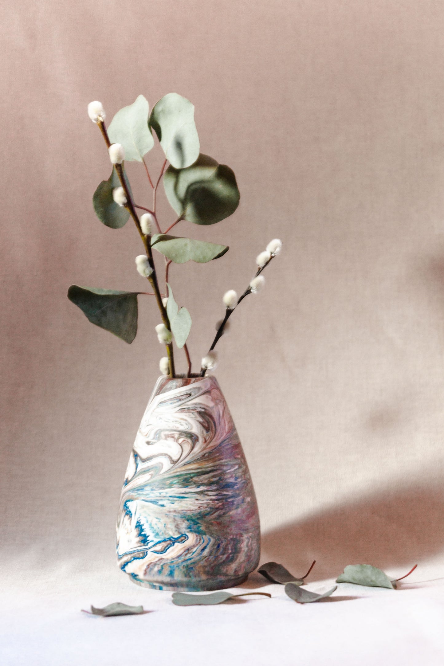 Marbled Jesmonite Flower Vase