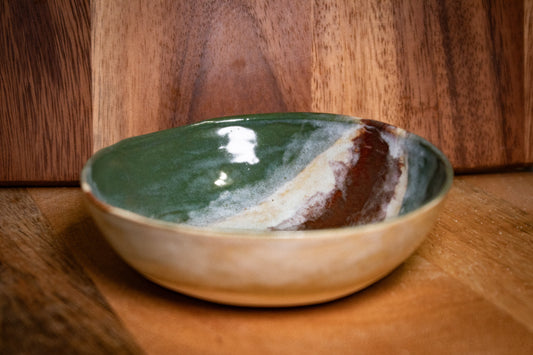 Unique ceramic flat bowl S- Handmade by FeSendra |