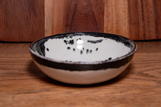 Unique ceramic flat bowl S- Handmade by FeSendra |