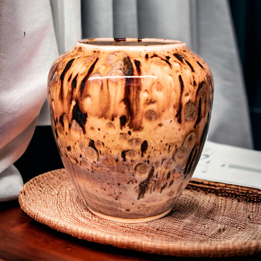 Ceramic vase | Handmade by FeSendra | Caramel