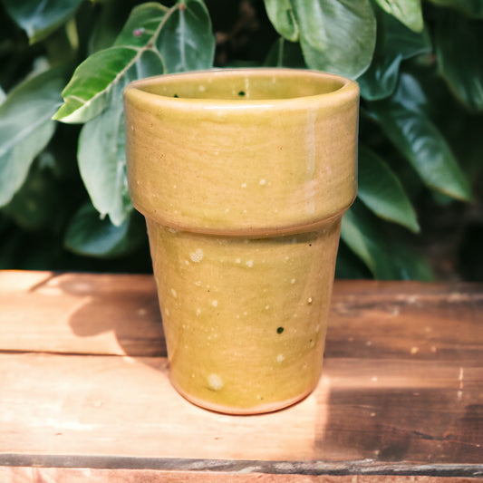 Handmade ceramic cup | green