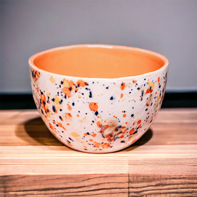 Unique ceramic bowl - Handmade by FeSendra | Orange and sparkled colors