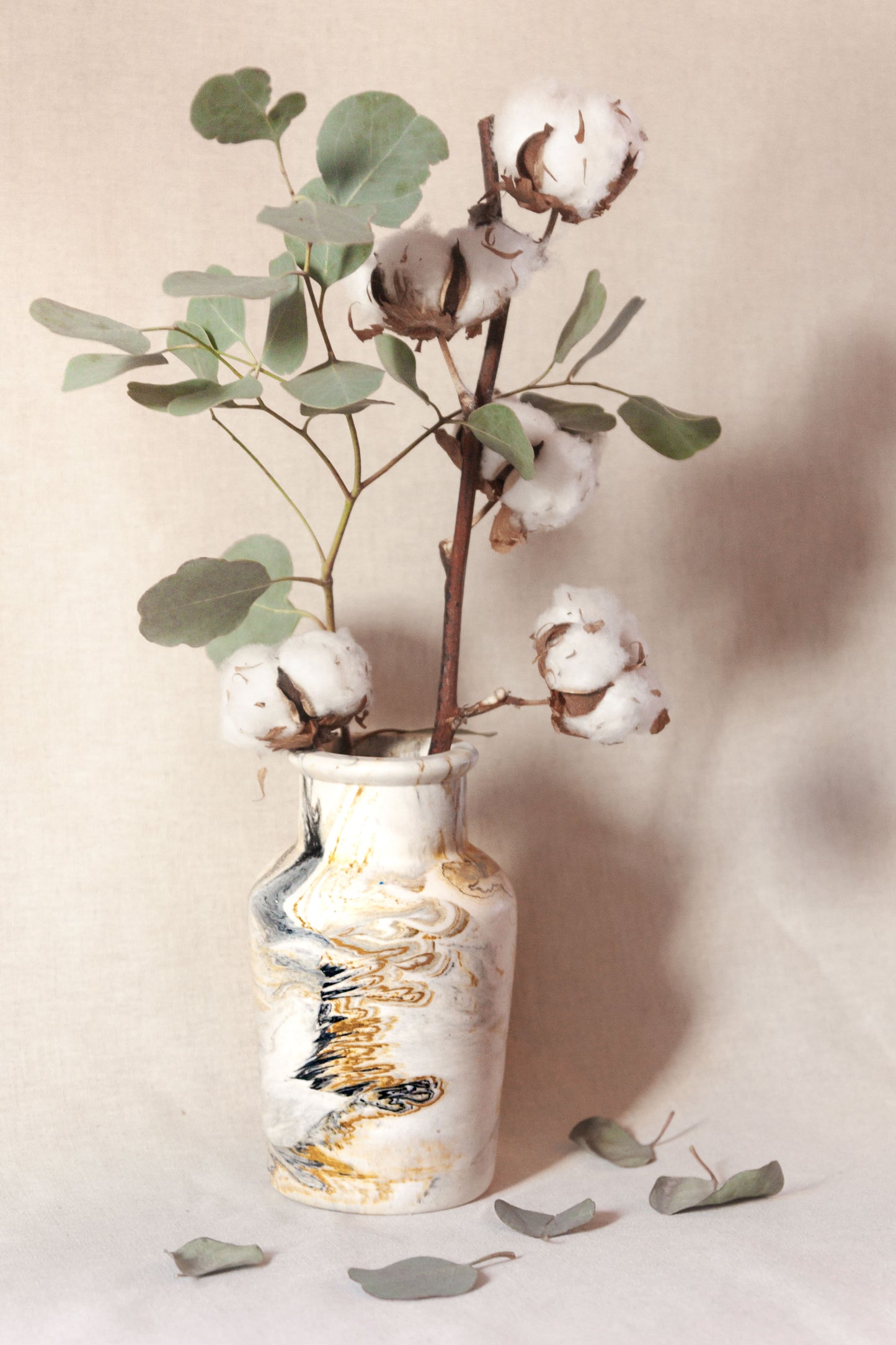 Marbled Jesmonite Flower Vase