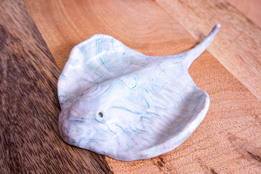 Decorative Eco Resin Raie | tray | Jesmonite